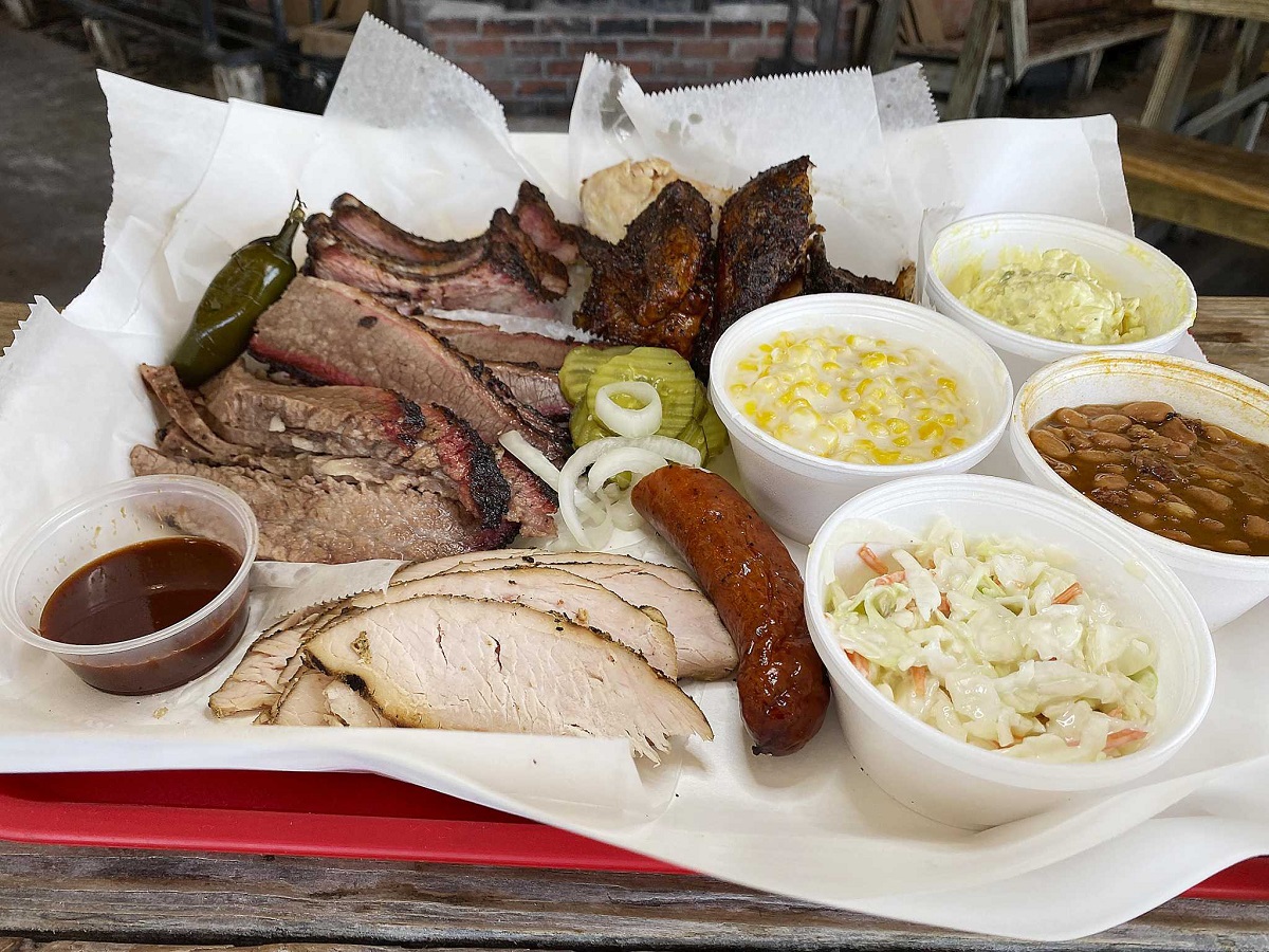 Buc-ee’s BBQ Menu