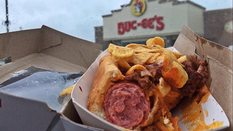 What are The Most Popular Items on Buc-ee’s Hot Food Menu